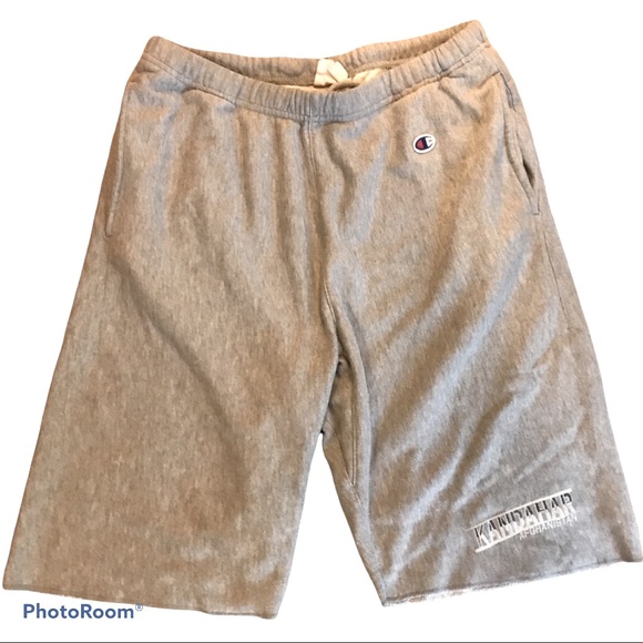 Champion Reverse Weave Gray Cut Off Shorts /Large - Picture 1 of 4